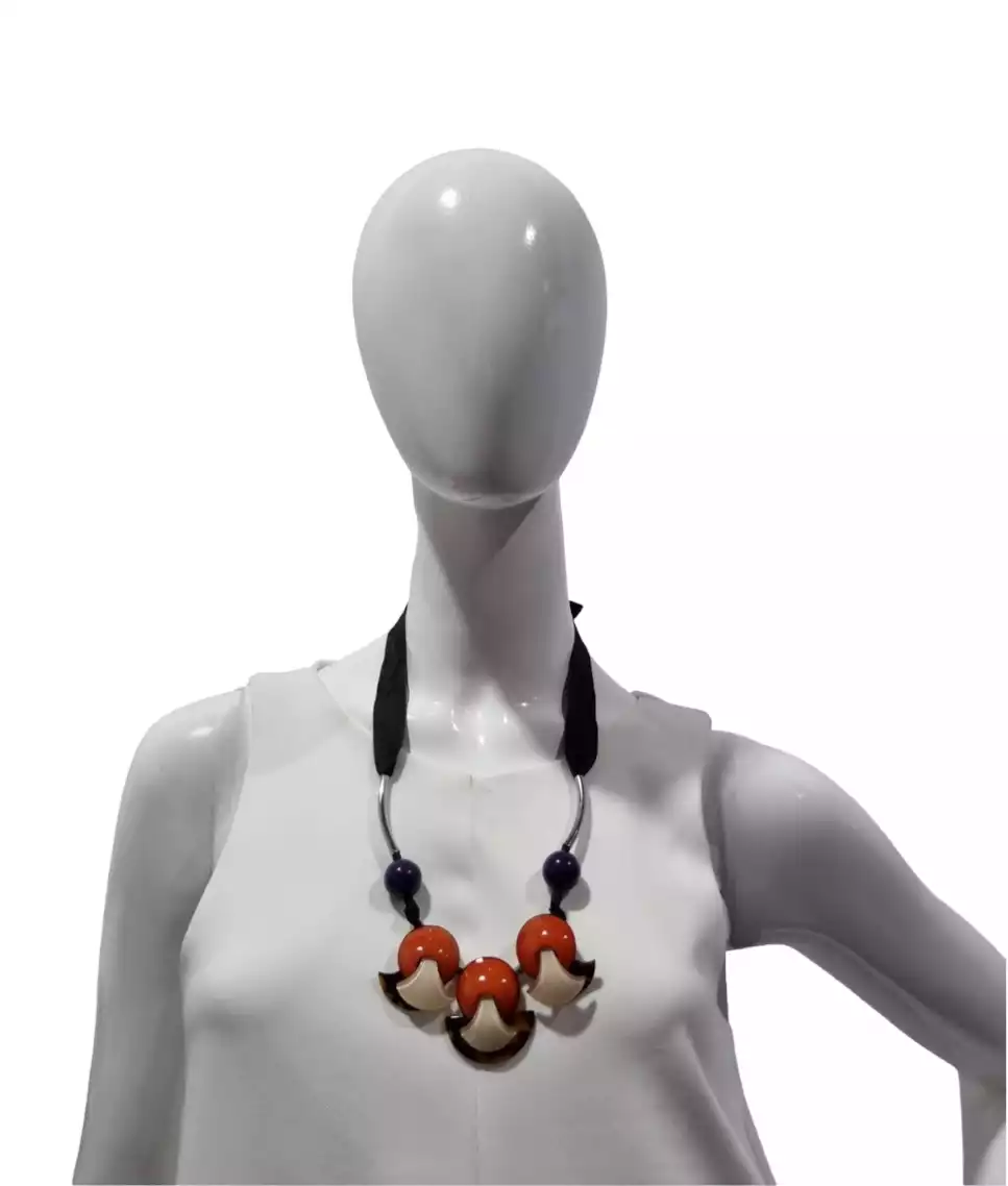 Necklace by Mango